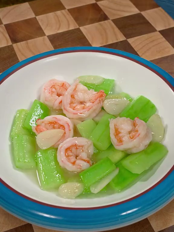 青瓜炒虾仁,太香了家常菜!