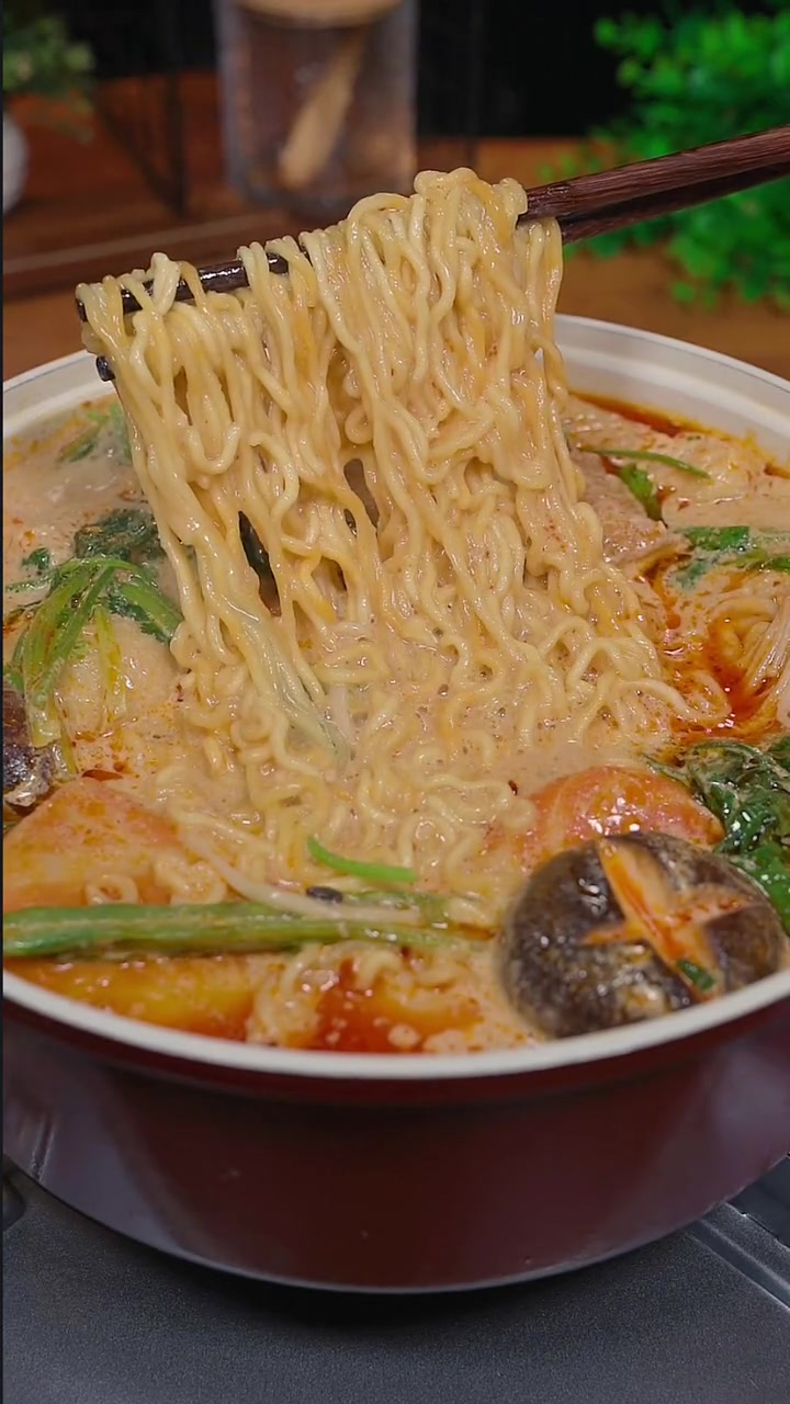 18. 闺蜜打车六十公里就为了吃我做的麻辣烫