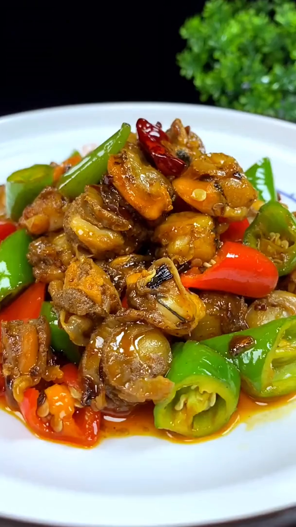 美食推荐官辣炒扇贝肉,冷冻扇贝肉这么做很好吃,快去试试吧