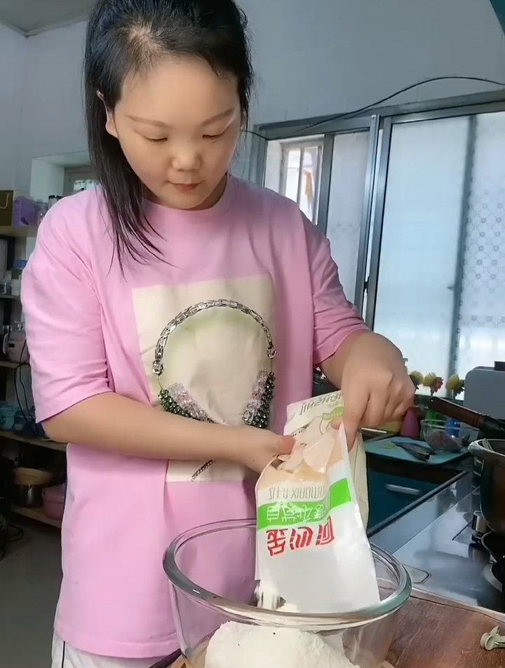 不会包包子你就这样做,简单好吃又好做,今天蒸了一锅一顿吃光光
