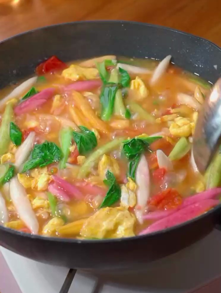 早餐,要是不知道吃什么,可以煮一锅面疙瘩汤,简单美味几分