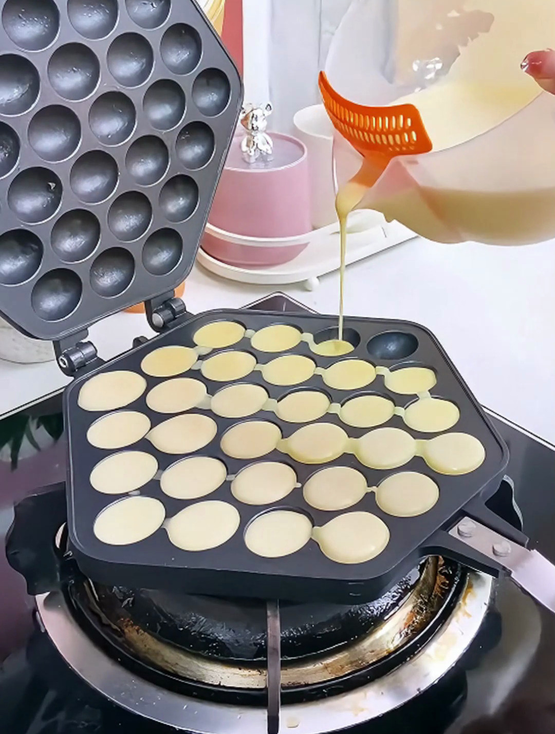 有了这个鸡蛋仔模具,自己在家就能做出好看好吃的鸡蛋仔,真方便