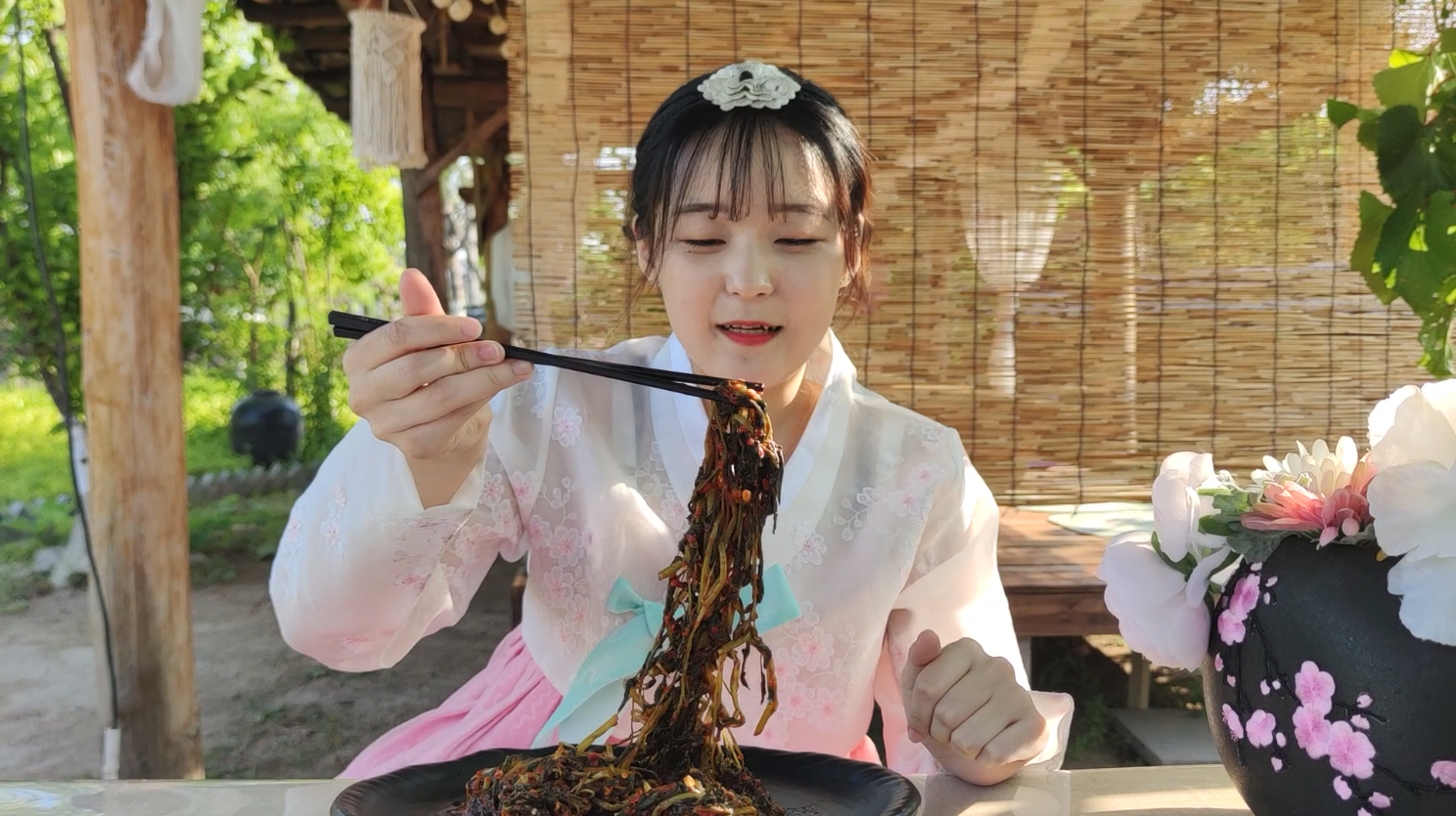 安安带你吃朝鲜族拌樱菜