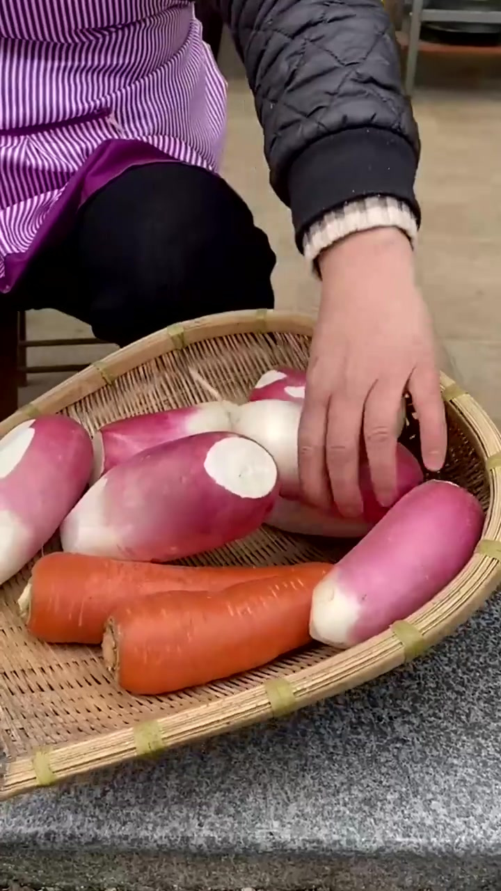 我把传统腊八菜的做法分享给你们,赶紧做起来吧!