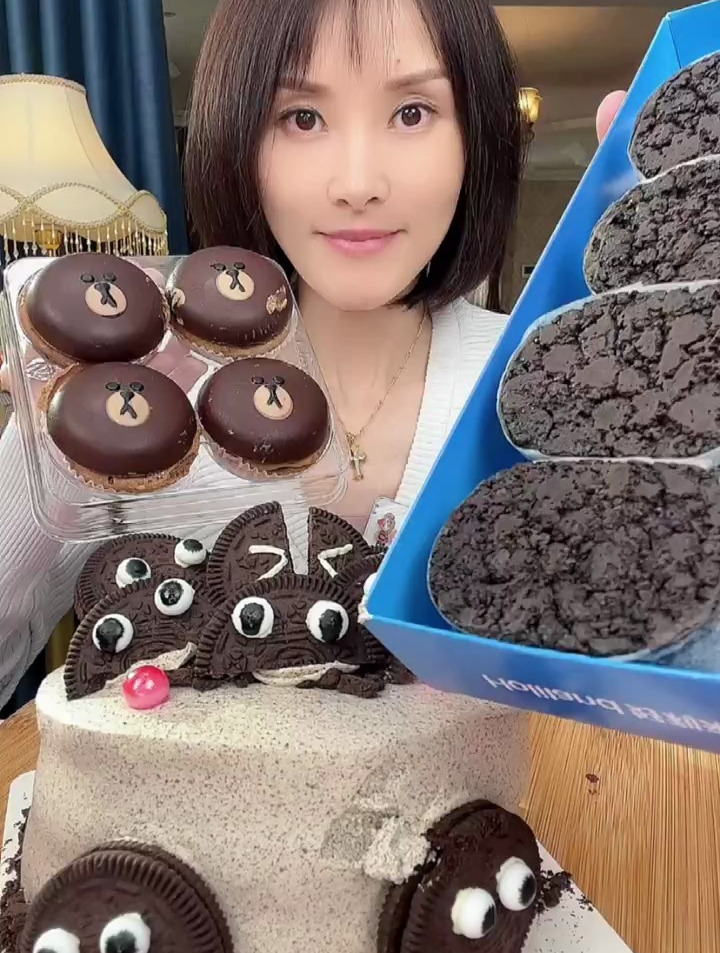 好利来奥巧半熟芝士+布朗可可派+奥利奥蛋糕