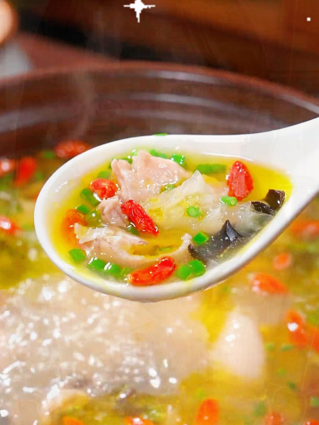 鸡汤鲜香好喝的18道家常菜做法,最后一道,清炖鸡汤越喝越想喝