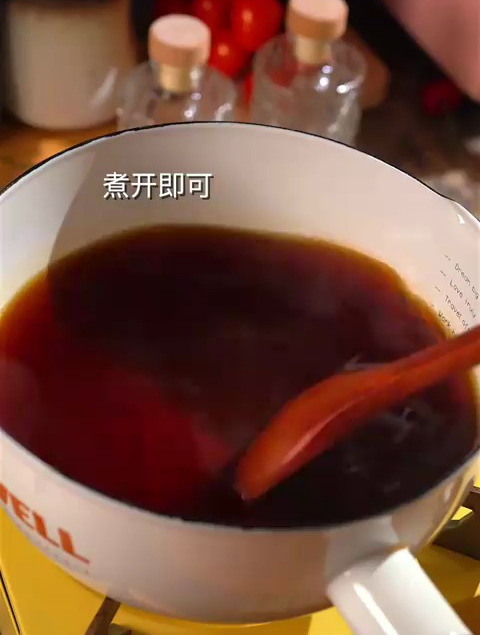 都说昨天的奶茶太甜了,那就试试这个红茶冻奶吧～实现奶茶自由
