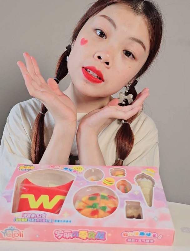 公主的下午茶时间到了,我们来吃超Q弹点心糖果拼盘