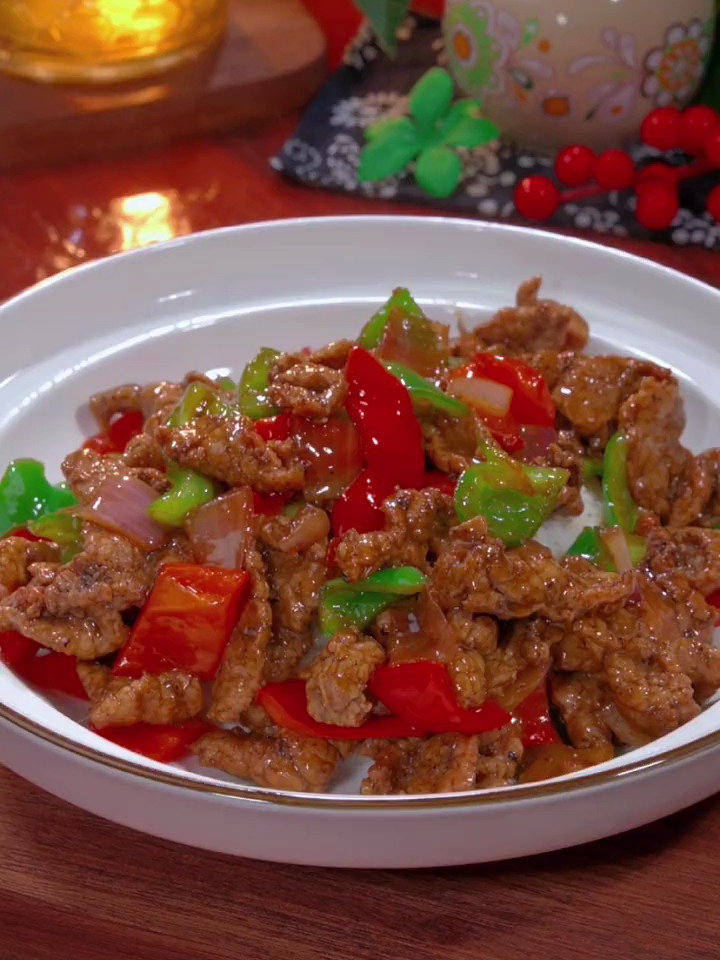 把猪肉做成法式黑椒口味的,孩子们超爱吃,一起看看我是怎么做的
