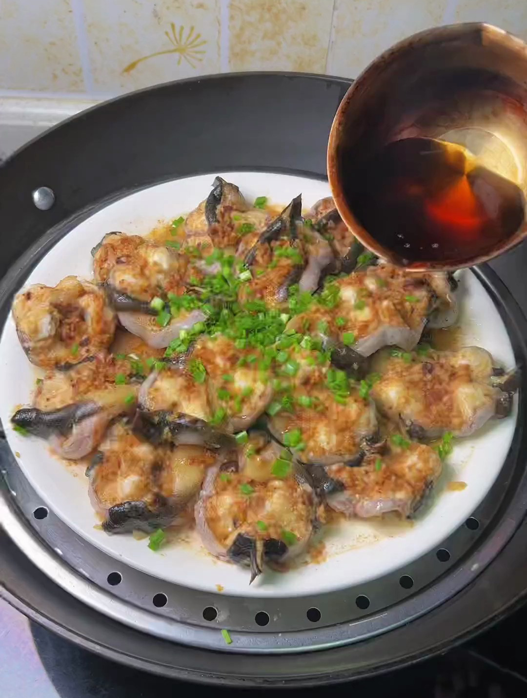 福建人酒席上都有的豆豉蒸鳗鱼