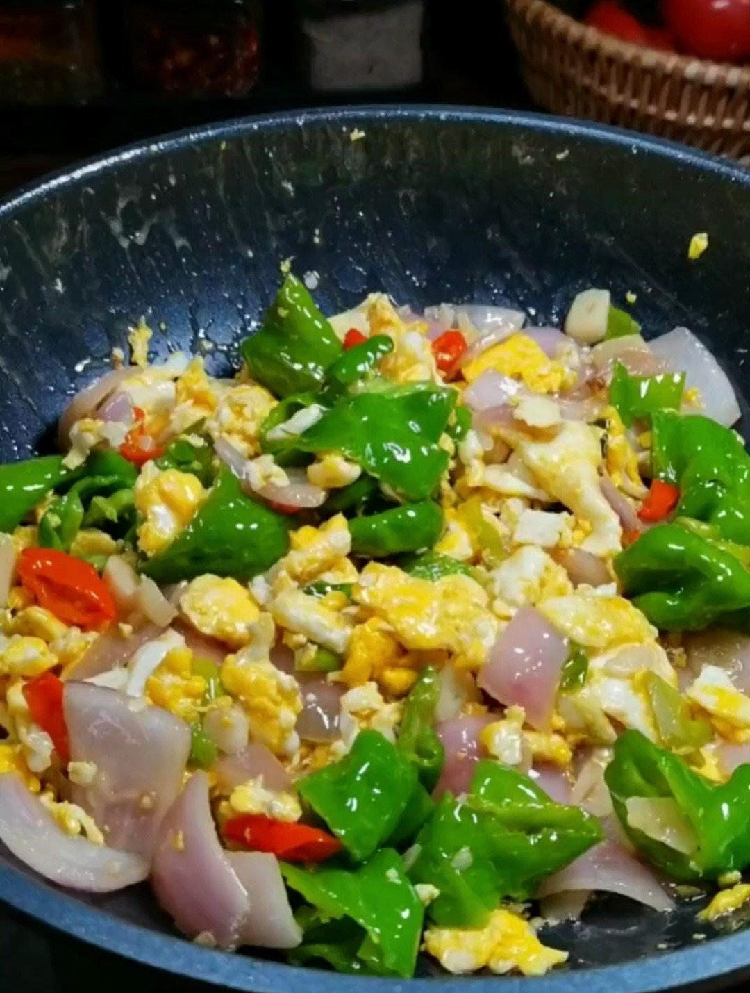 巨下饭的青椒炒蛋,每次烧它米饭都能多吃三大碗 家常小炒