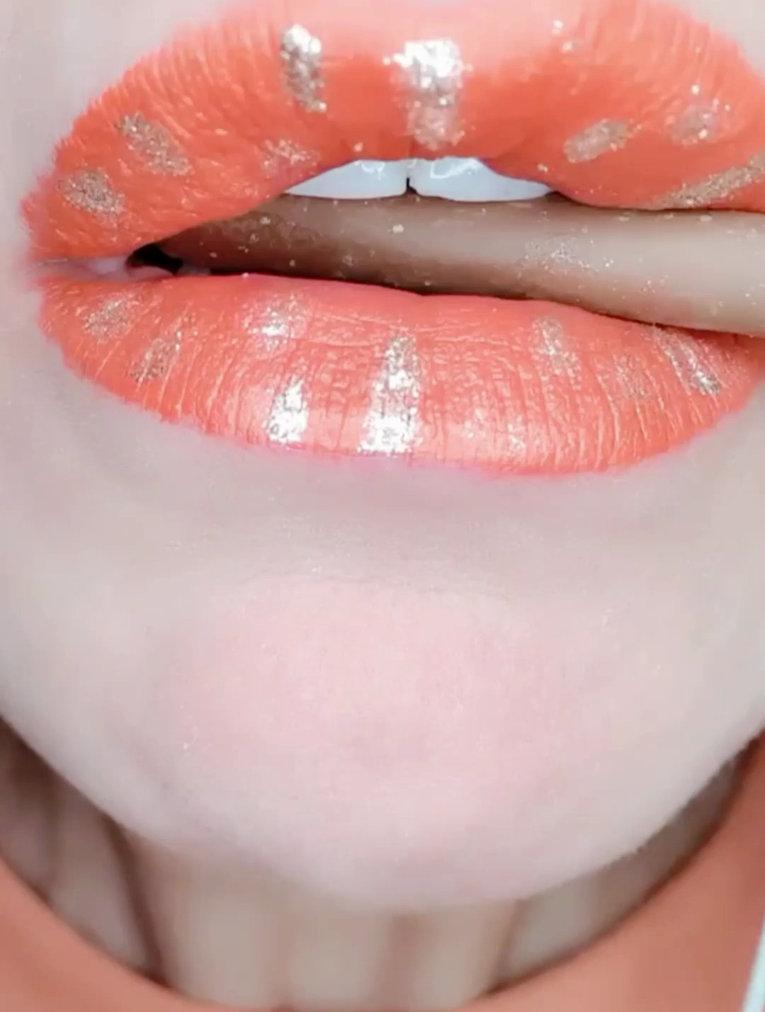 巧克力棒 甜甜圈软糖 草莓