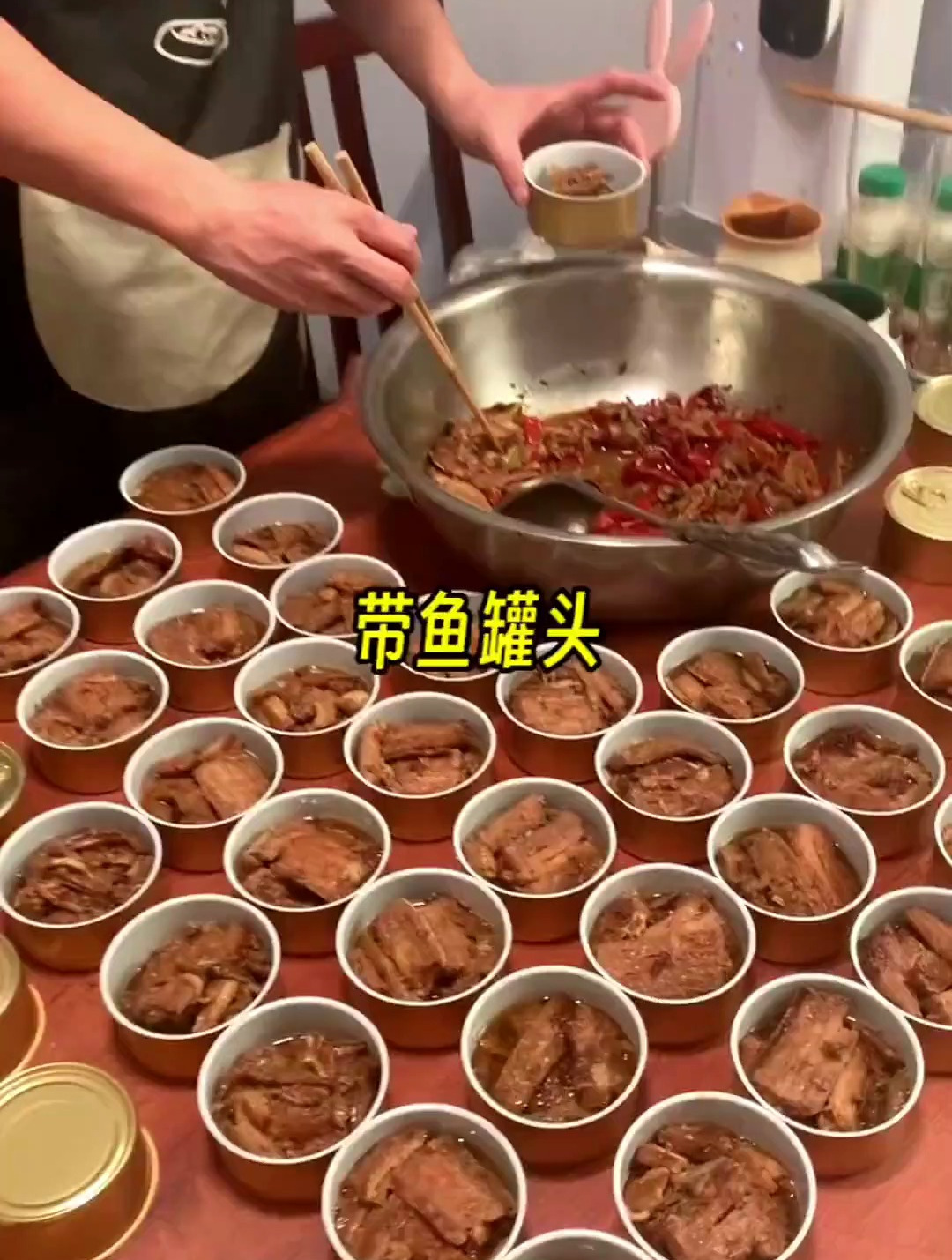 老公花了2天时间 让我实现带鱼罐头嗨吃 在家做美食 带鱼罐头