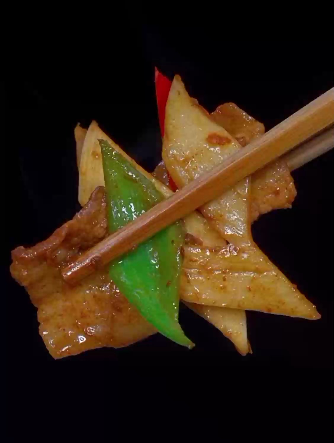 茭白炒肉这样做,太香太下饭了家常菜