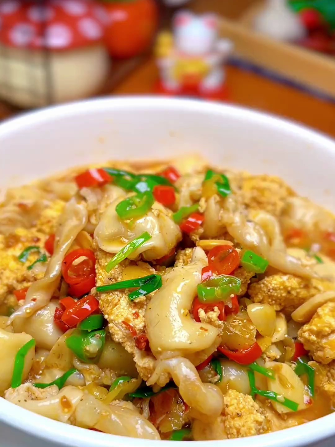 以后家里来客了,你就像我这样做一道鱼籽鱼泡,下酒又下饭