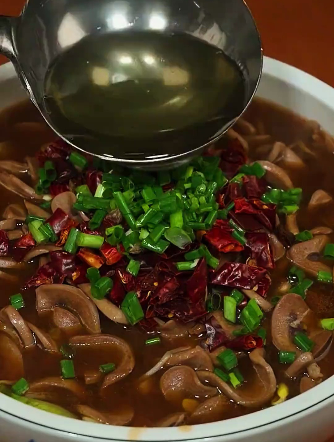 家里来客人的时候做一道这样水煮全腰好吃还特别有面子