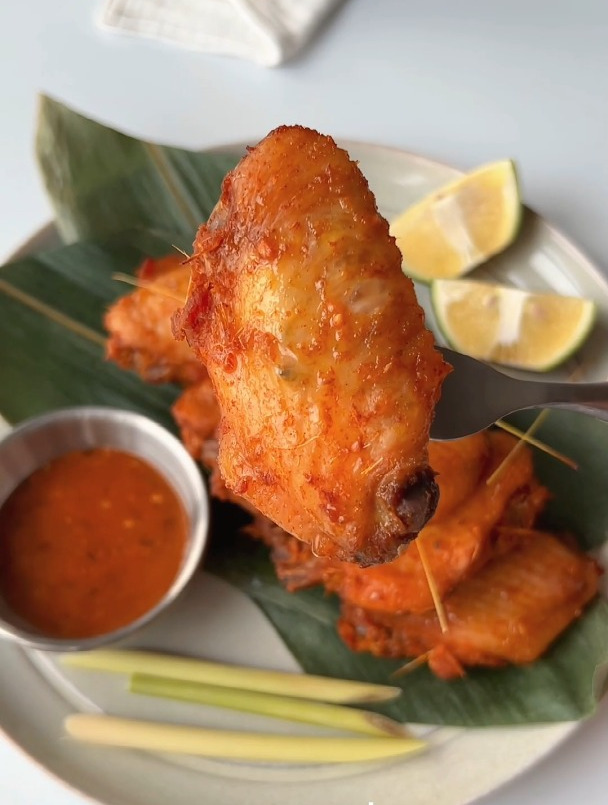 浓郁泰式风味,香茅咖喱烤鸡翅