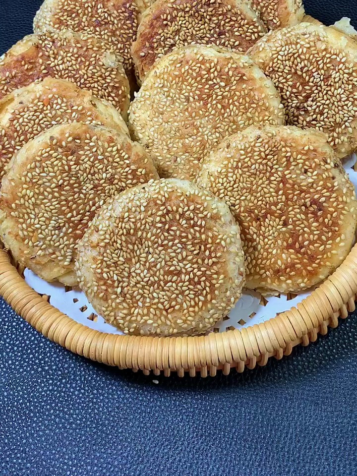 芝麻烧饼的做法