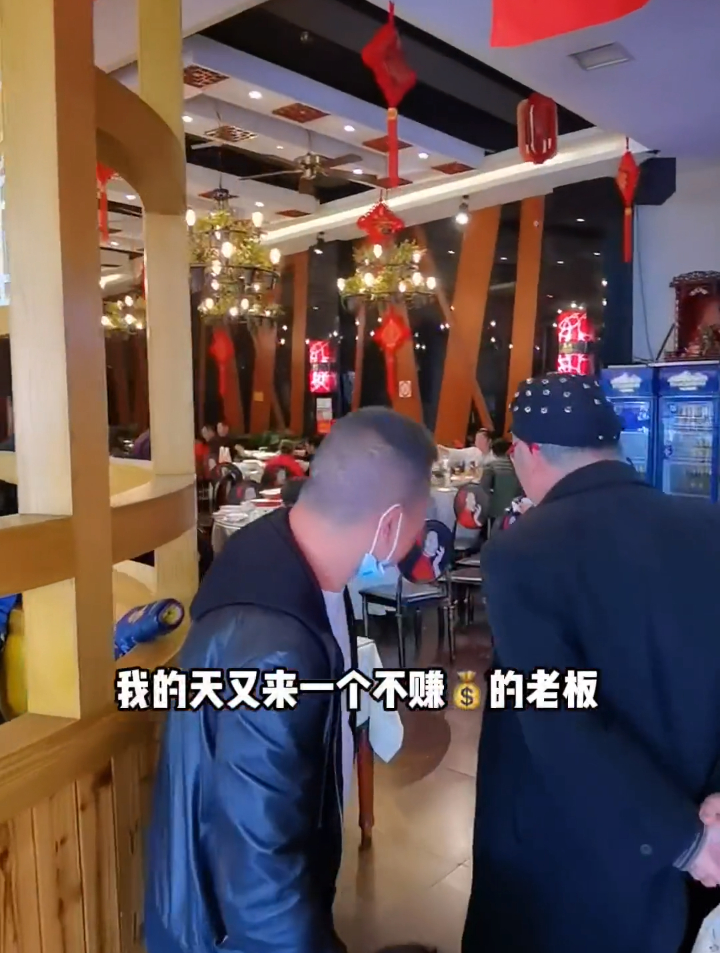 98一个剁椒鱼头一个蛙总共5个菜,好吃划算,真的可以冲