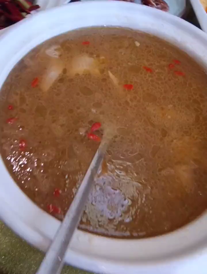 来一碗香山母鸡汤,太美味了