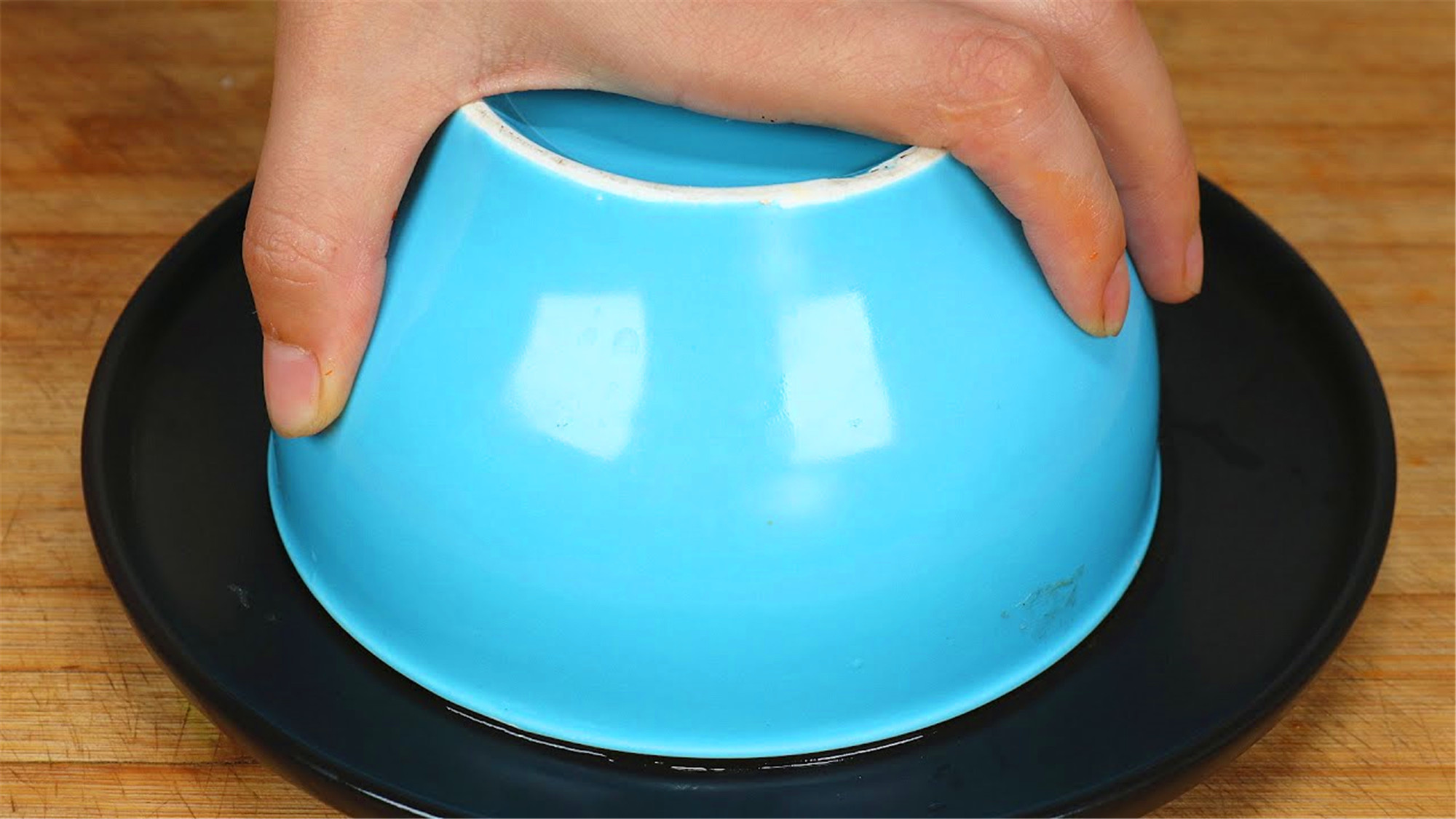 每次家里来客人,这一道家常菜是必做的压轴菜,上桌非常受欢迎!