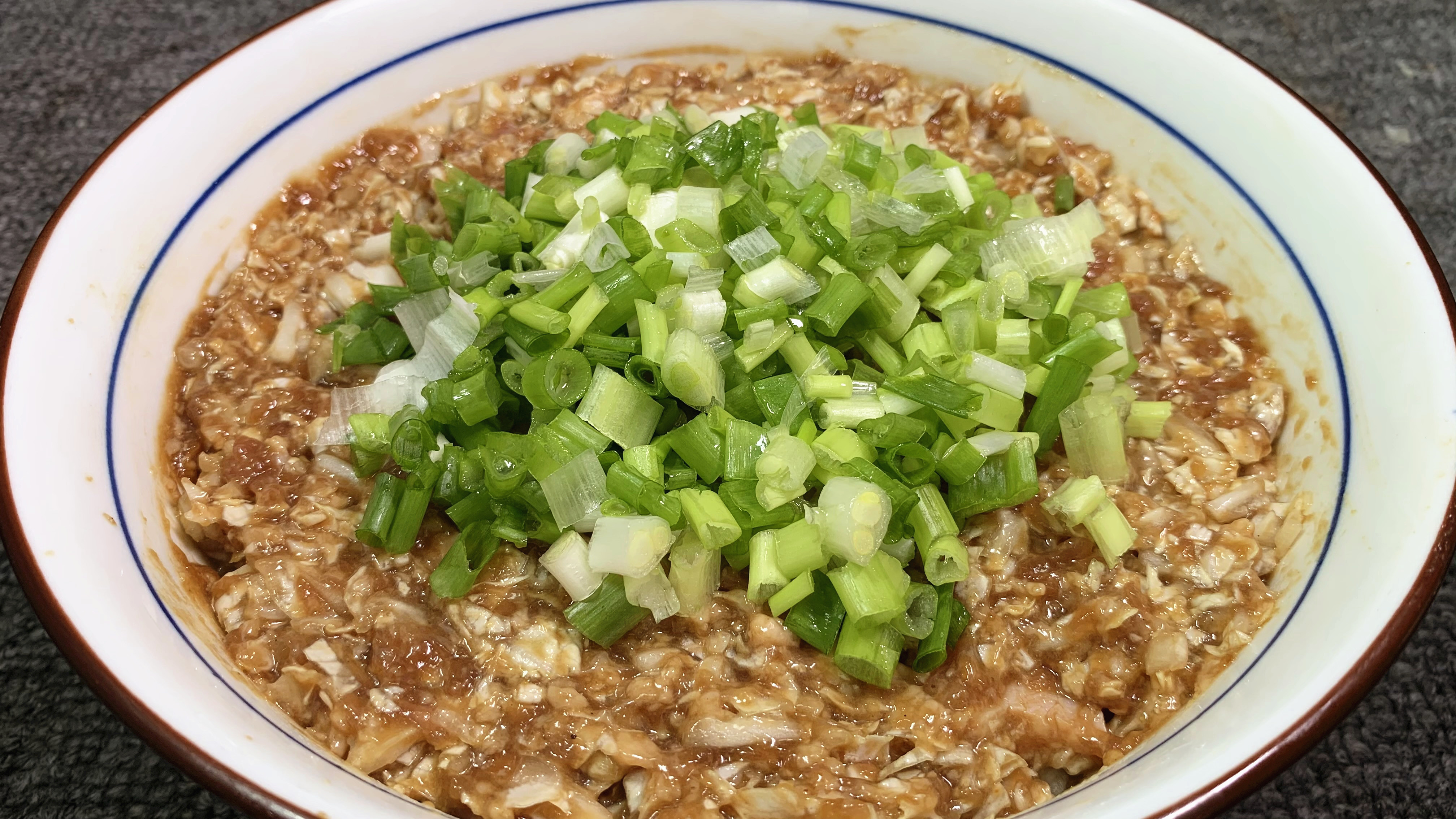 调白菜饺子馅,最忌直接用盐杀水,教您饭店不外传的秘方,真香