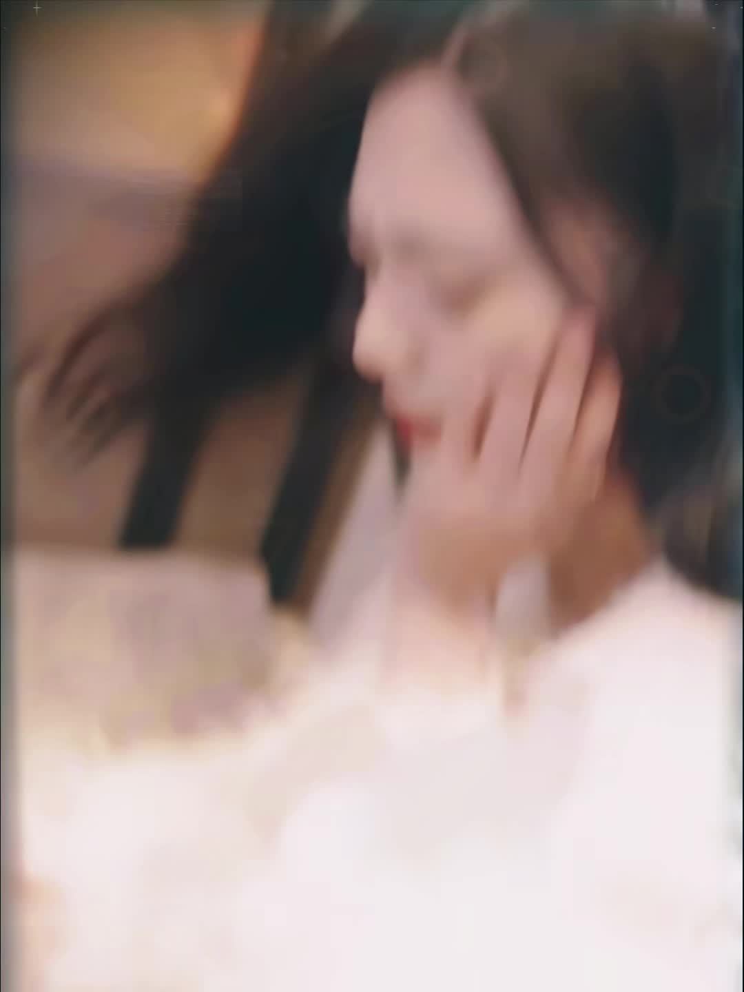 穿书成反派炮灰妻 06