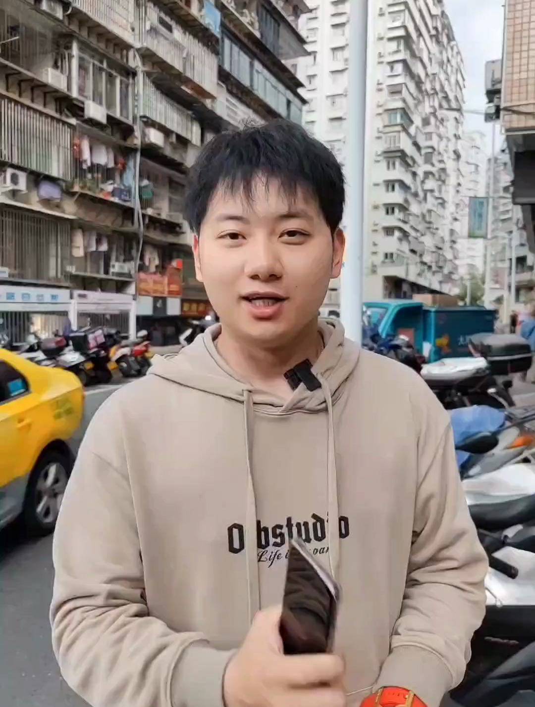 今天又发现一家宝藏小店,所有的寿司都是老板慢慢捏出来的!