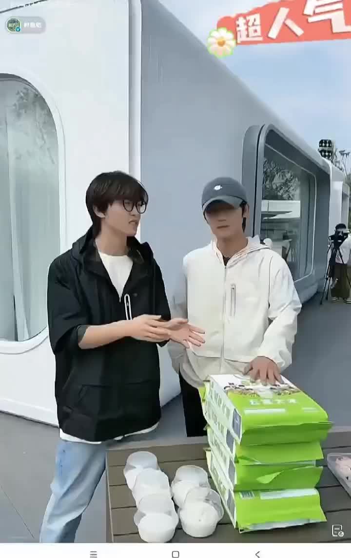 金龙鱼大米一路见证种地吧少年的光速成长