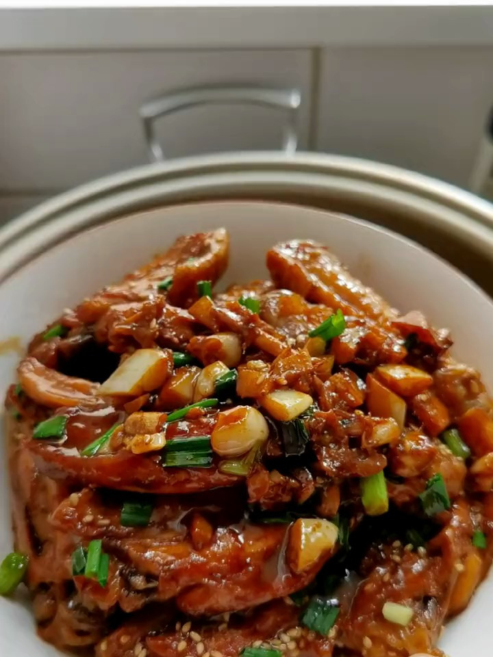 家常菜红烧鸡翅