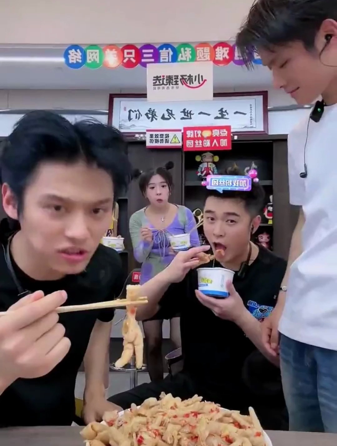 好吃到停不下来的脱骨侠无骨鸡爪