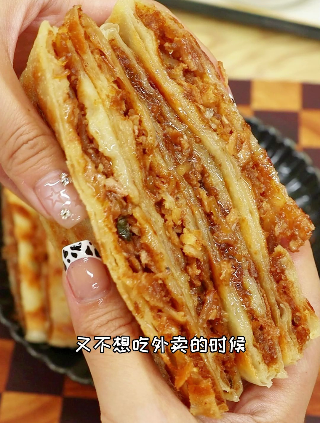 有了它早餐就不愁了,3-5分钟就能熟,牛肉馅的很好吃!