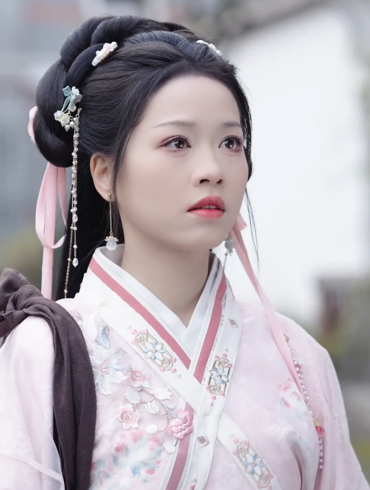 【48】灾荒年间,百姓只能靠着一口薄粥活命