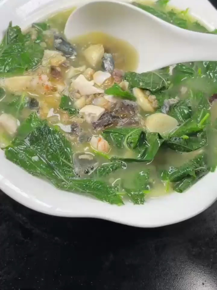 如果你在饭店吃饭,遇到好吃的又不会做,怎么办呢留下菜名