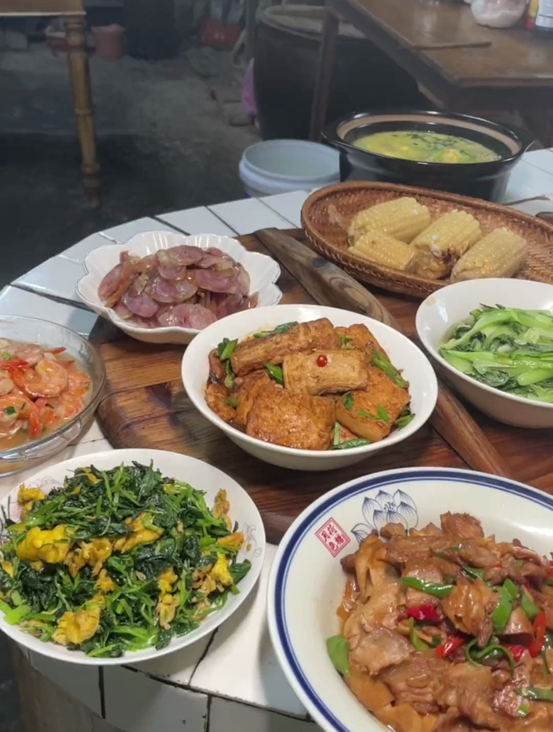 可以看看大家手机相册里的晚饭照片吗?