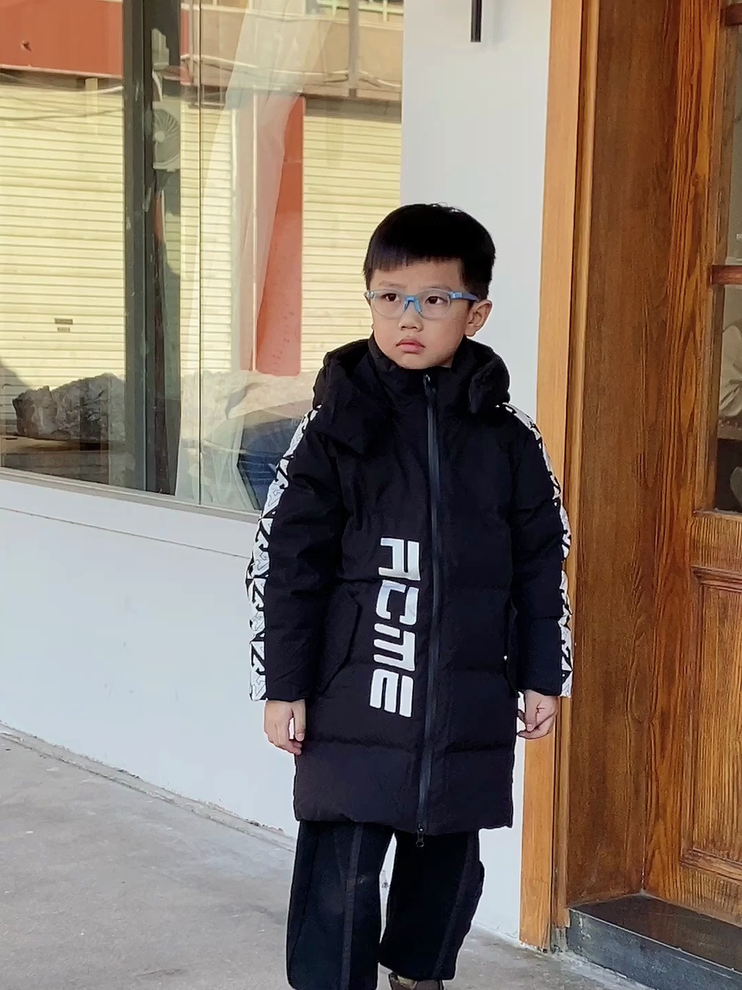 雅鹿儿童加厚中长款保暖羽绒服