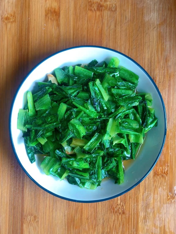 油麦菜家常做法,分享一道清炒油麦菜