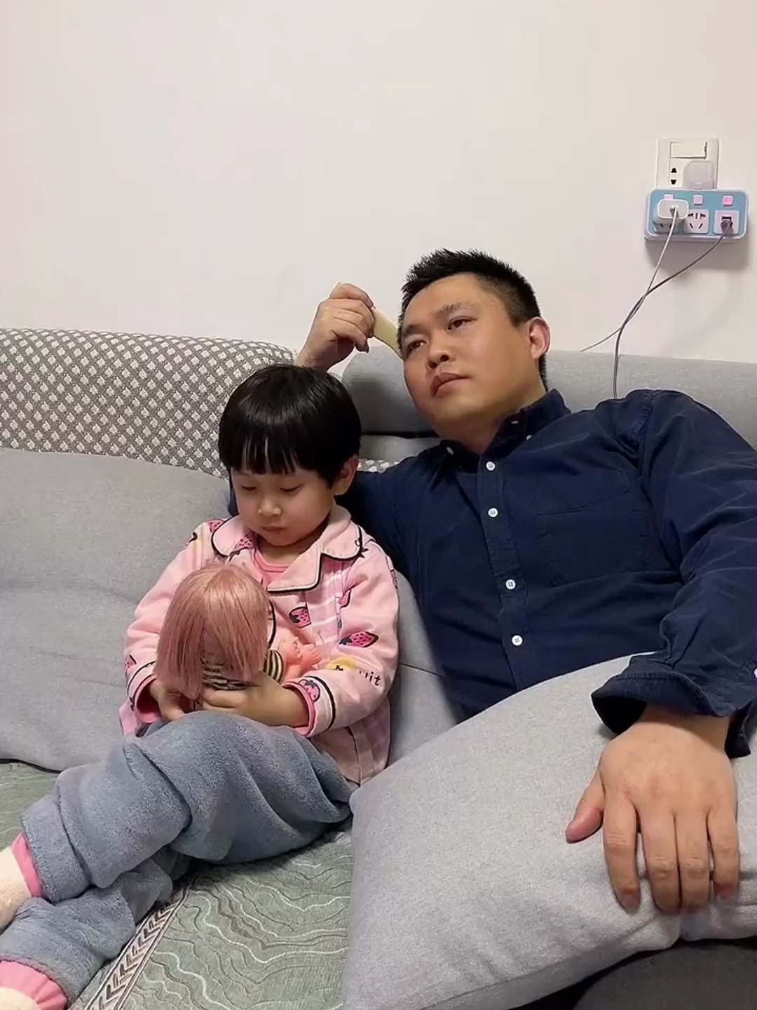 问好白菜让猪拱了,是什么意思?闺女这回答也是没谁了!