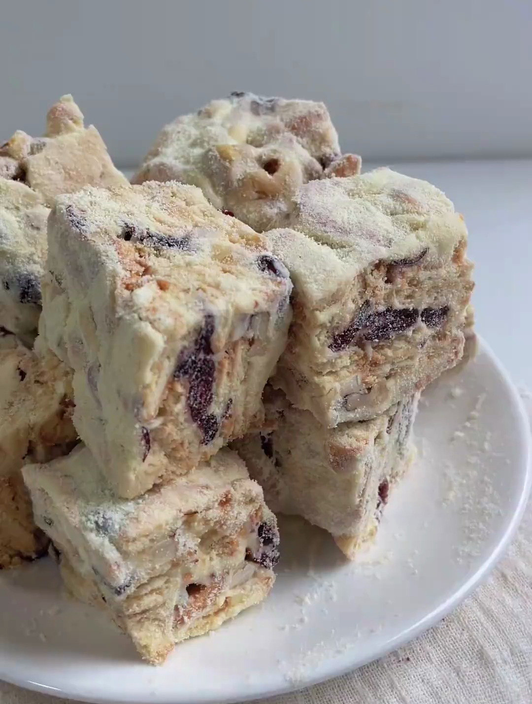 小白在家怎么做出好吃的雪花酥,真的很好吃