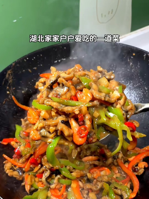 随机馋哭一个在外地的湖北人
