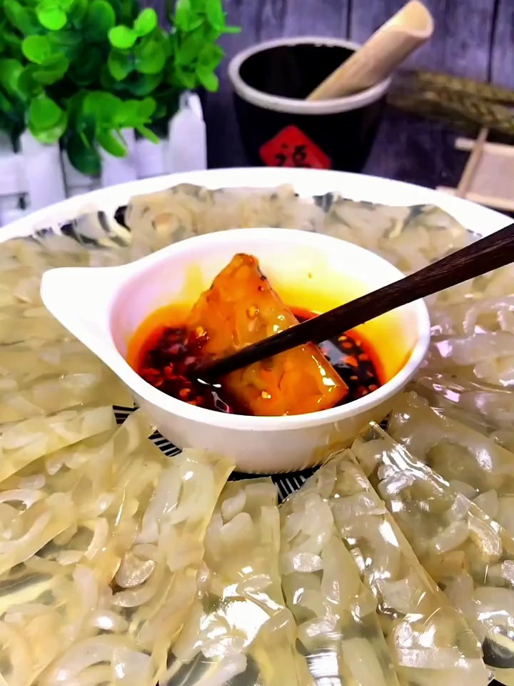 水晶肉皮冻的做法
