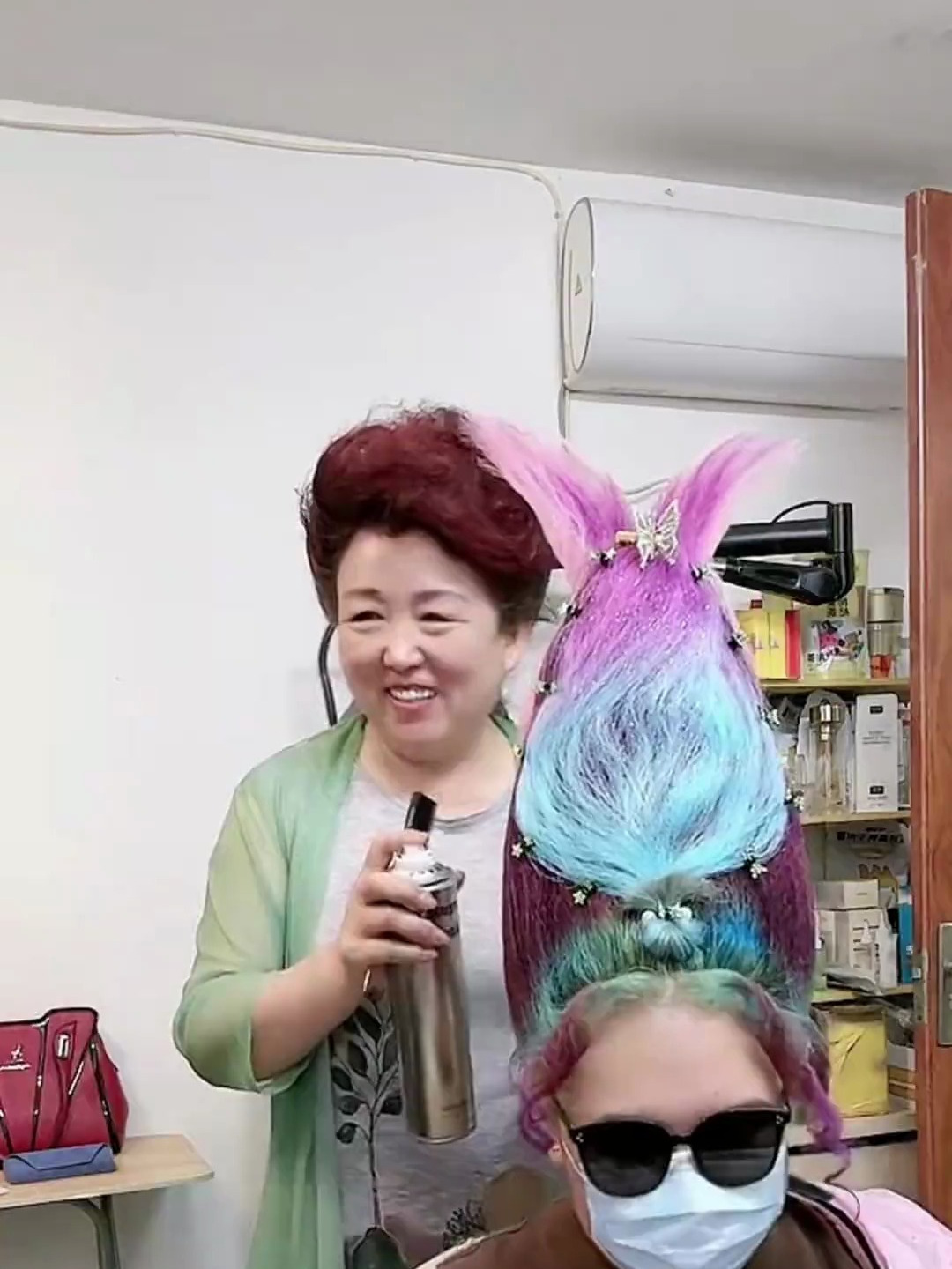 给小姐姐盘一个美人鱼发型