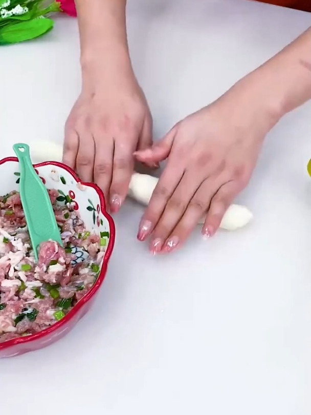 有了这个小东西 在家包饺子再也不怕麻烦了!方便好用