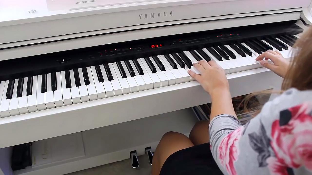 [图]Forrest Gump - Main Title - Piano Cover