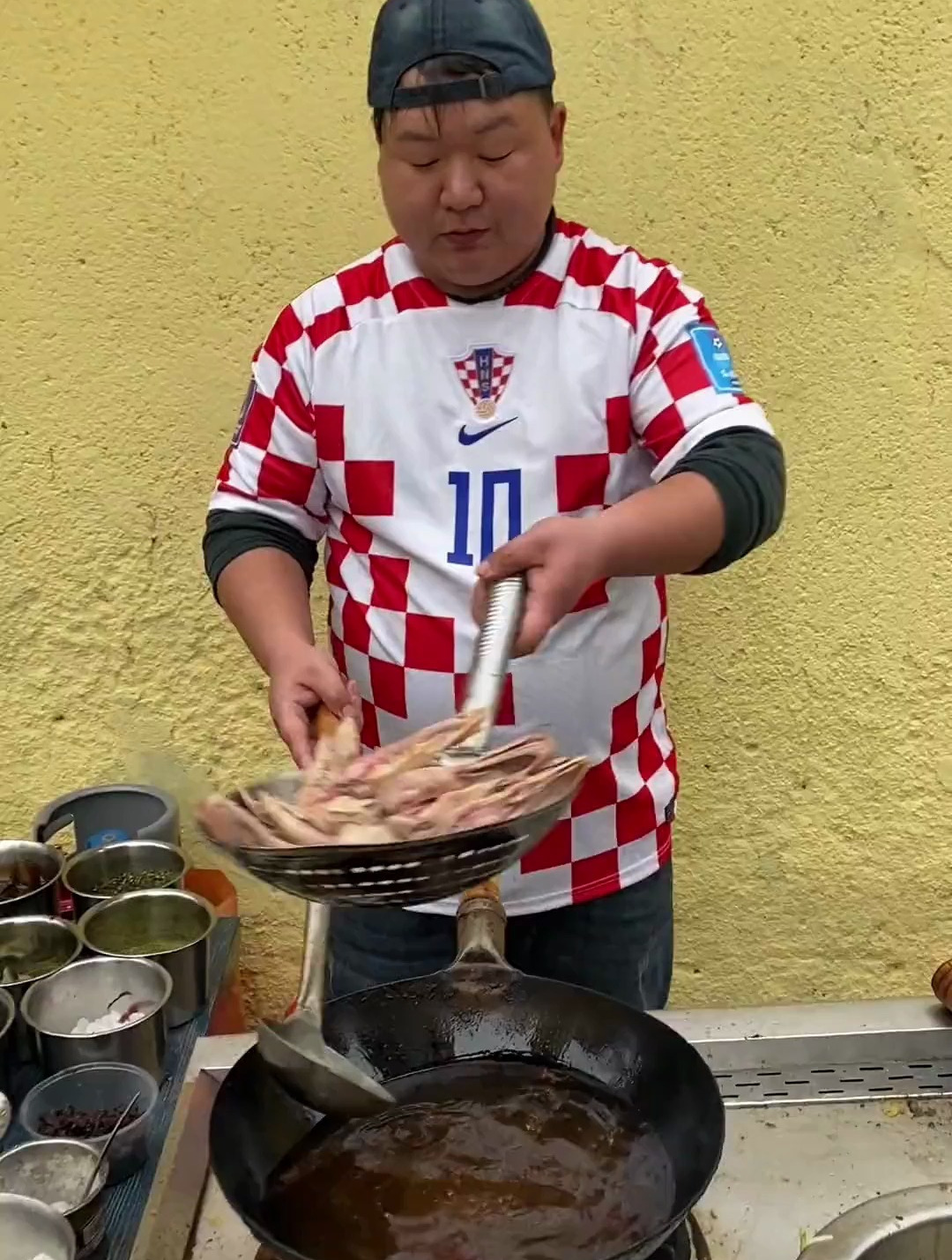 四川麻辣鸭头 麻辣鲜香酥 这是一场味蕾的总动员