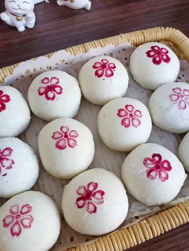 复刻云南特产玫瑰鲜花饼,酥到掉渣,香甜不腻