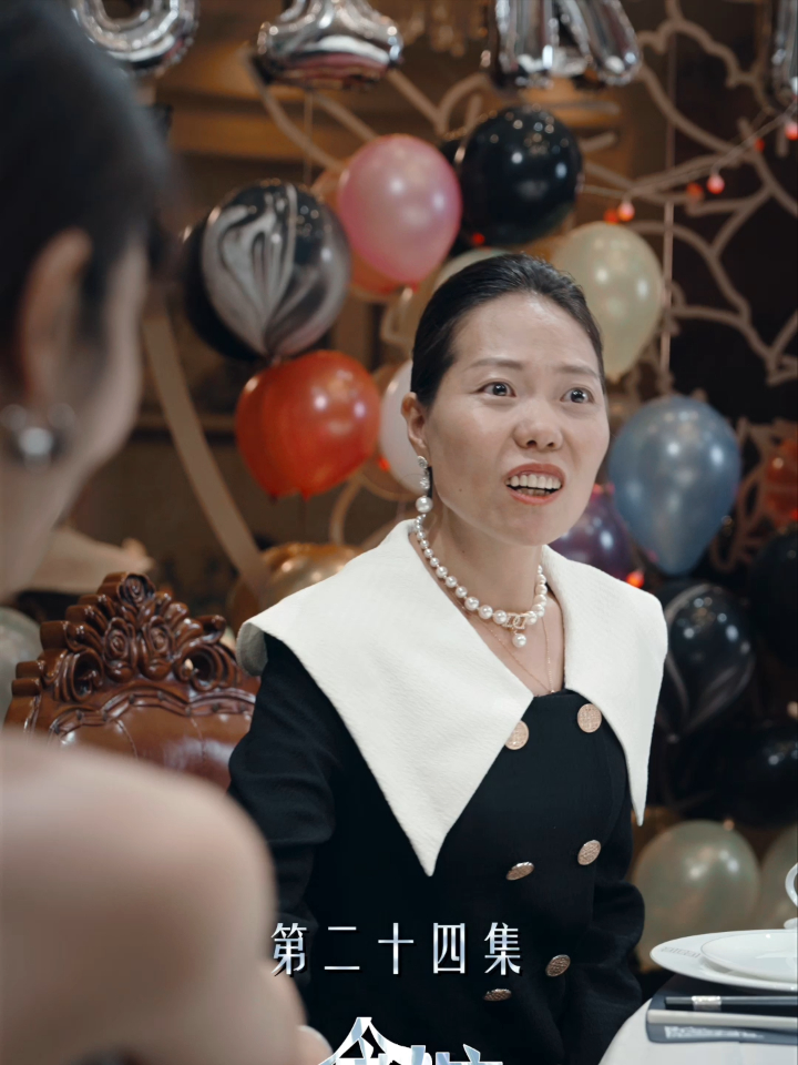 总裁的深情告白失败了,失去挚爱女人后的他心碎了一地!