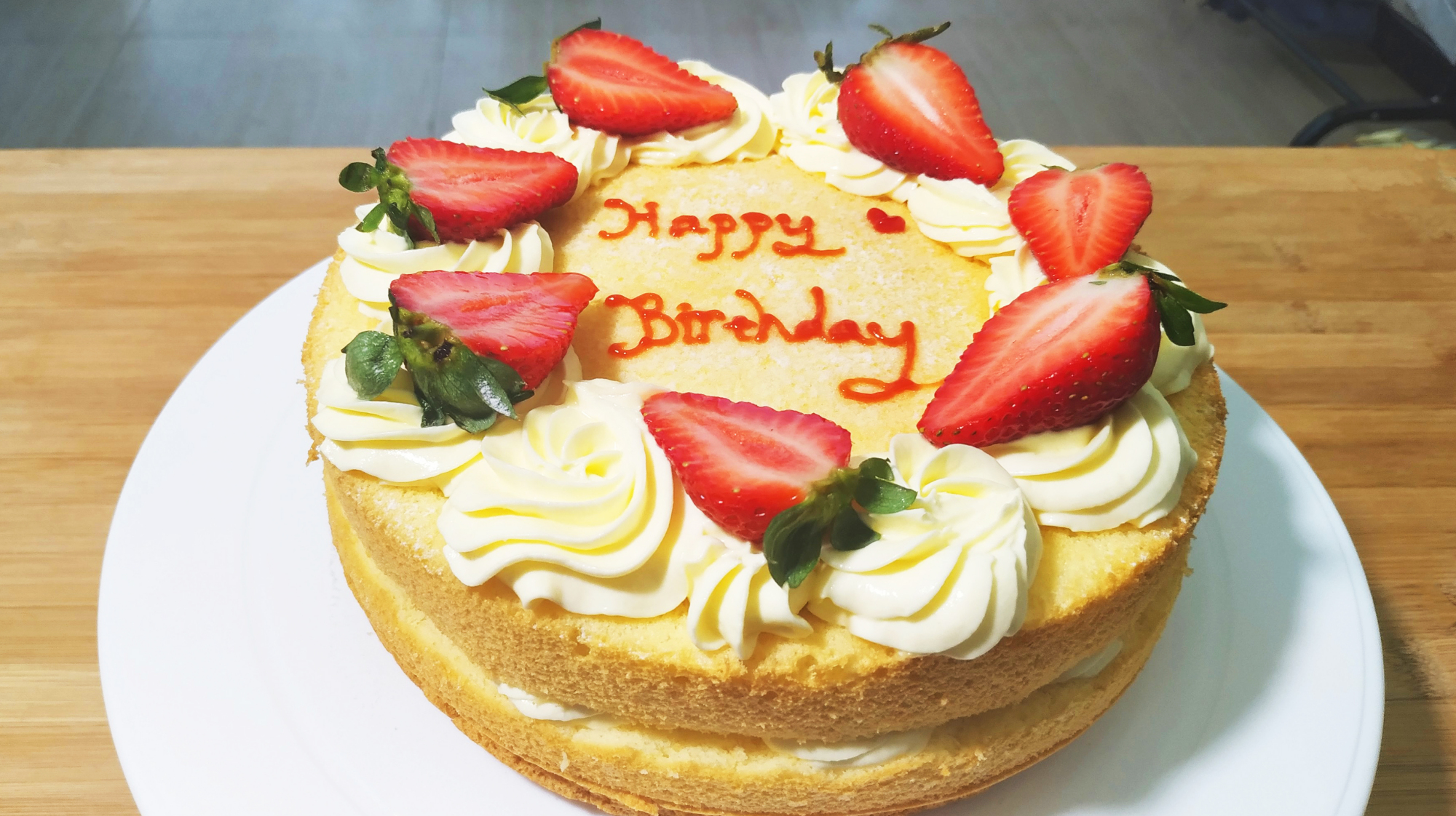 生日蛋糕在家就能做，步骤简单又美味，生日别去买蛋糕啦，收藏了