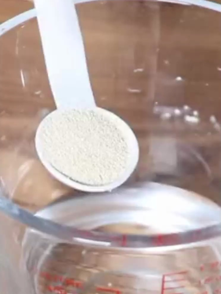 玉米面炒一炒,佐粥喝或做饼子,甭提多香了快要失传的老做法,谁