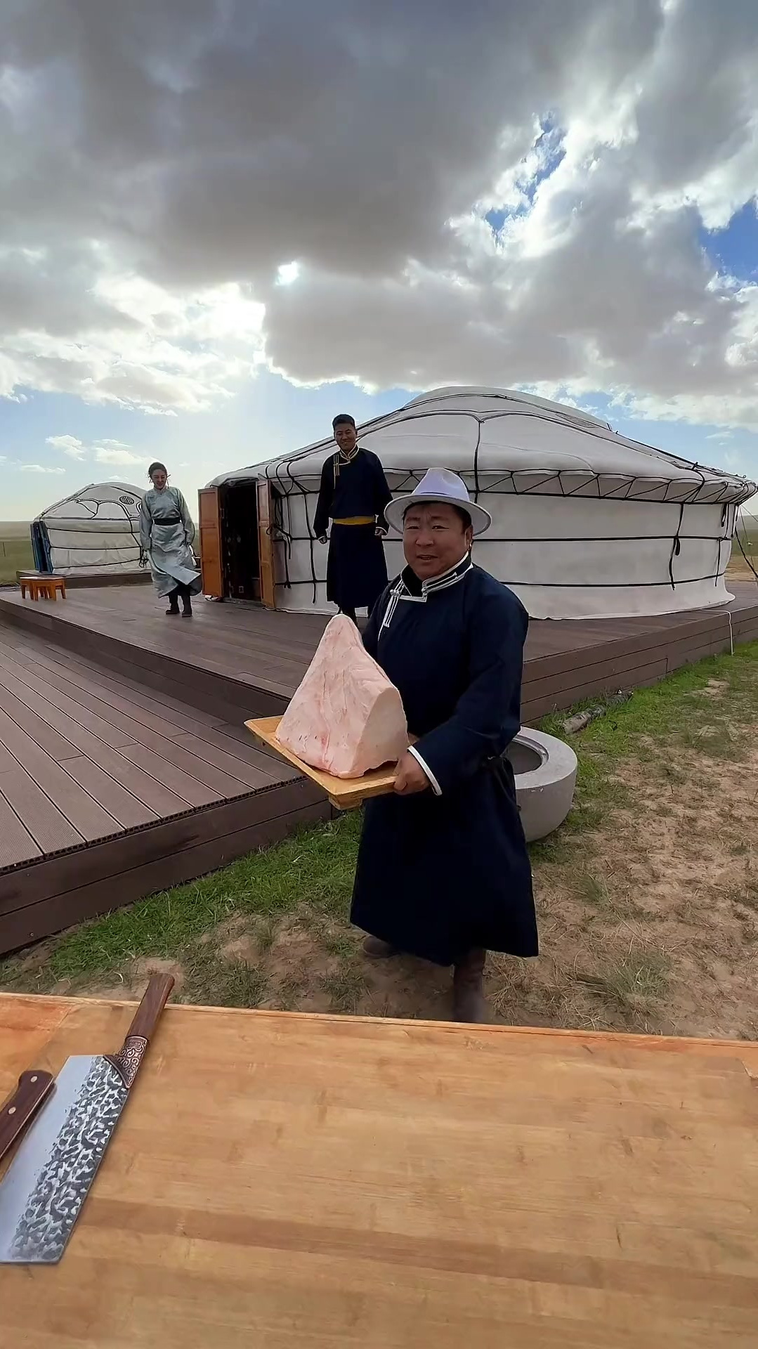 内蒙美好推荐官 草原美食 驼峰(上集)